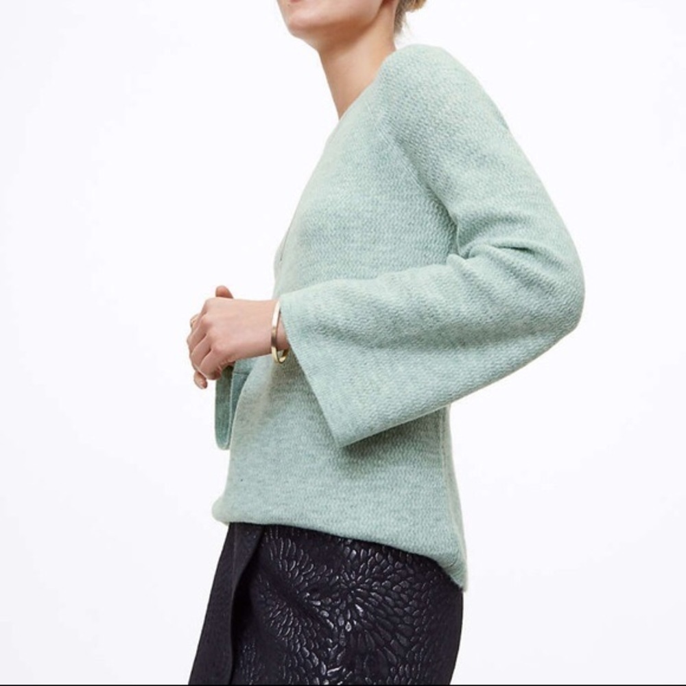 LOFT Mint Textured Bell Flare Sleeve Sweater XXS